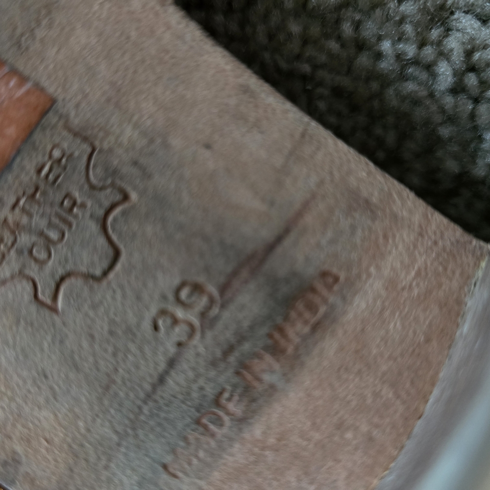 🚨 SOLD🚨 Free People Tan Ankle Booties with Perforated Design - Picture 10 of 14